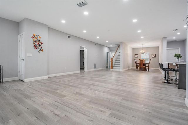 1830 20TH STREET S, St Petersburg, FL 33712