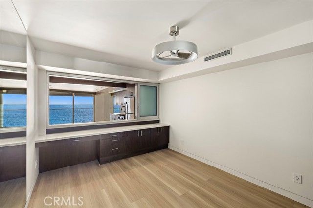 609 Sleepy Hollow Lane 18, Laguna Beach, CA 92651