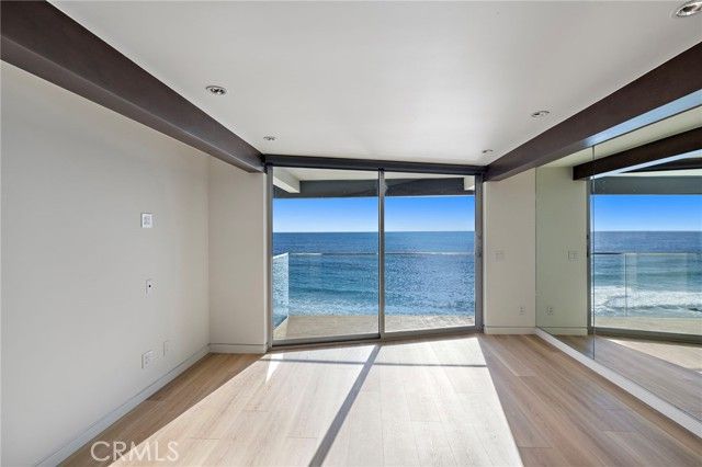 609 Sleepy Hollow Lane 18, Laguna Beach, CA 92651