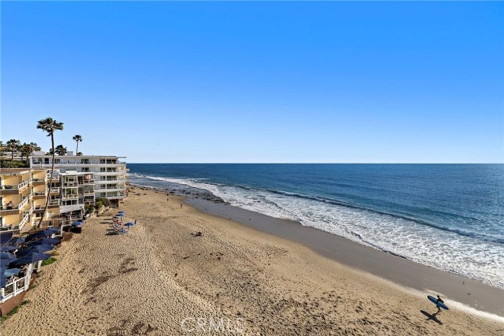 609 Sleepy Hollow Lane 18, Laguna Beach, CA 92651