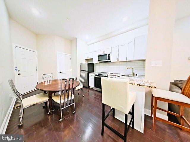 3010 N BROAD ST, Philadelphia, PA 19132