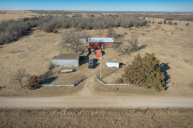 1636 Rock, Howard, KS 67349