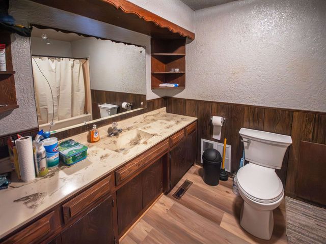 1636 Rock, Howard, KS 67349