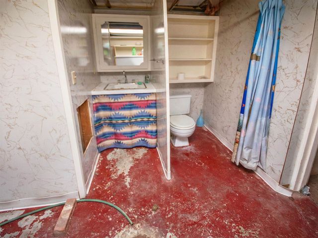 1636 Rock, Howard, KS 67349