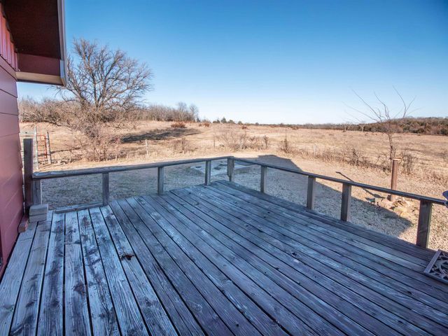 1636 Rock, Howard, KS 67349