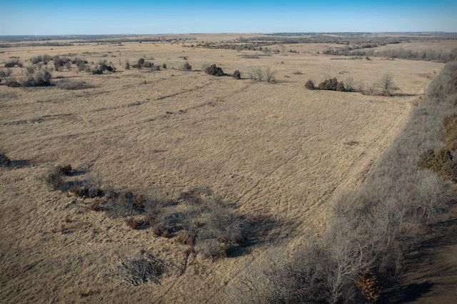 1636 Rock, Howard, KS 67349