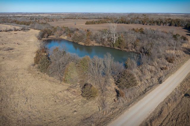 1636 Rock, Howard, KS 67349