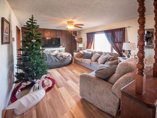 1636 Rock, Howard, KS 67349