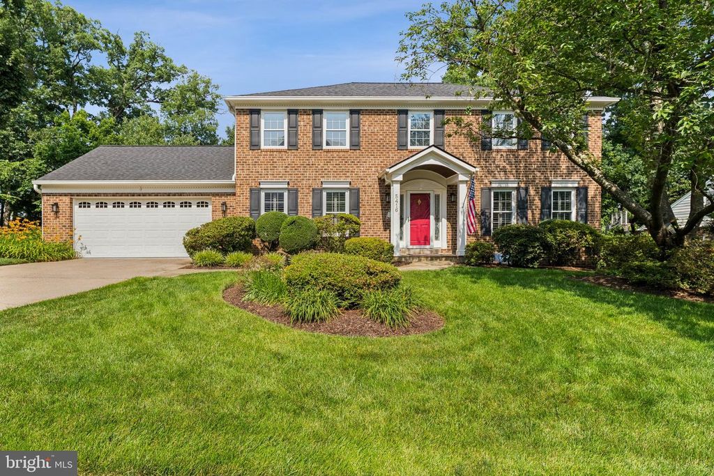 5416 WAYCROSS DR, Alexandria, VA 22310
