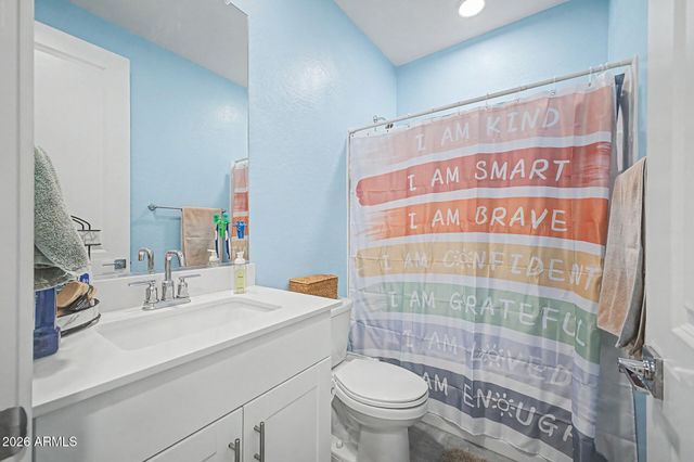 37013 W LA PAZ Street, Maricopa, AZ 85138