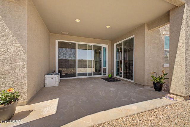 37013 W LA PAZ Street, Maricopa, AZ 85138