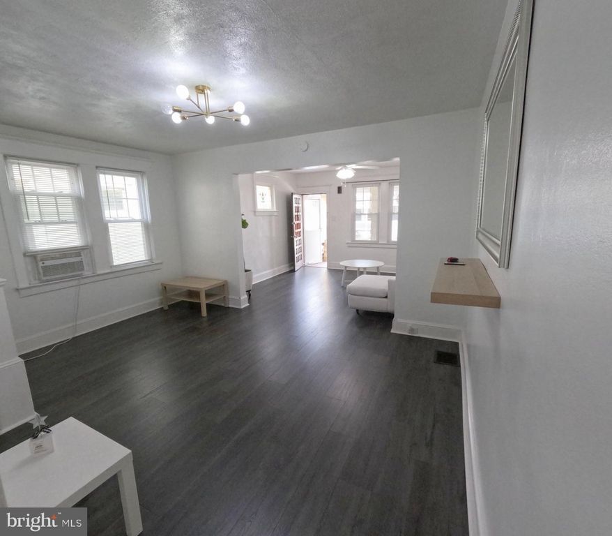 24 NEWKIRK AVE, Hamilton, NJ 08629 — photo 3