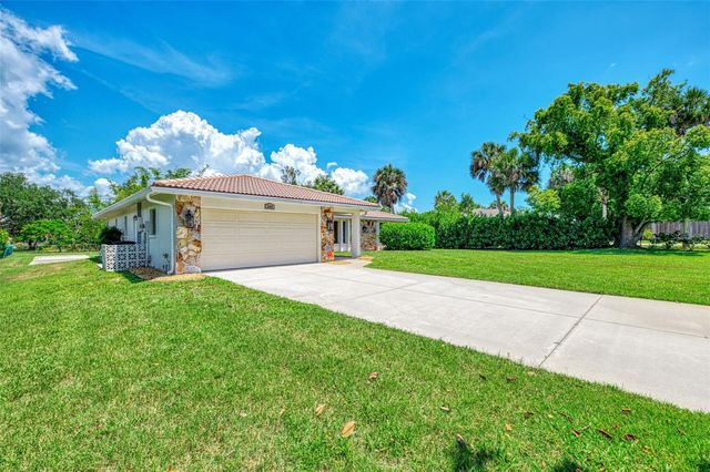 2340 PALMETTO STREET, Nokomis, FL 34275