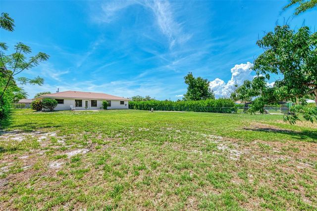 2340 PALMETTO STREET, Nokomis, FL 34275