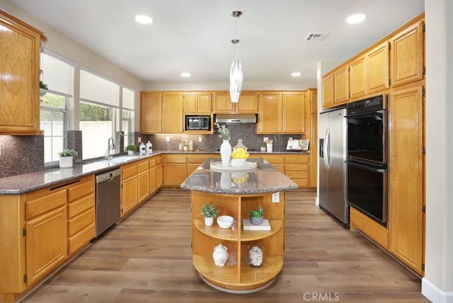 2231 NELSON, Tustin, CA 92782