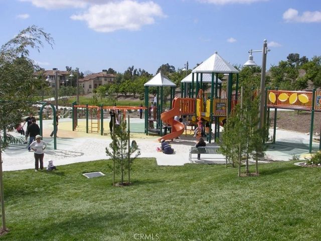 2231 NELSON, Tustin, CA 92782