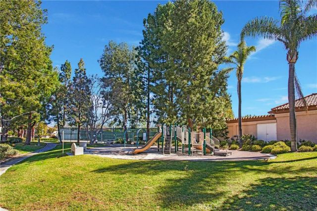 2231 NELSON, Tustin, CA 92782