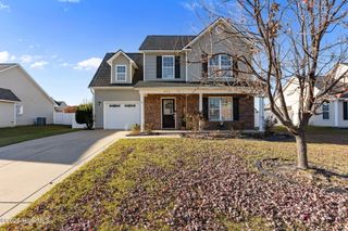 202 Ivy Stone Drive, Raeford, NC 28376