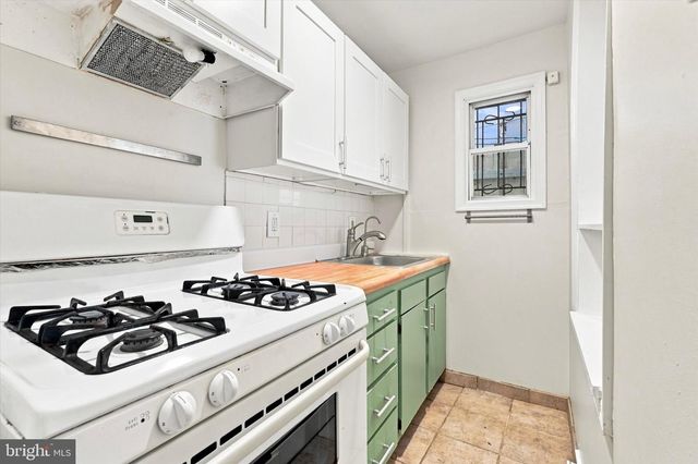 2945 W HARPER ST, Philadelphia, PA 19130