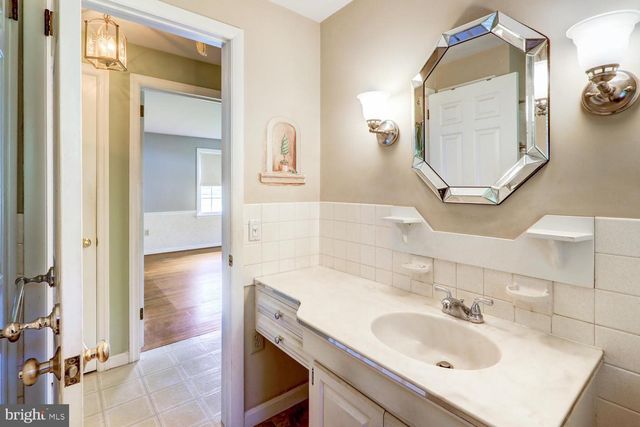 2707 KIMBERLY RD, Lancaster, PA 17603