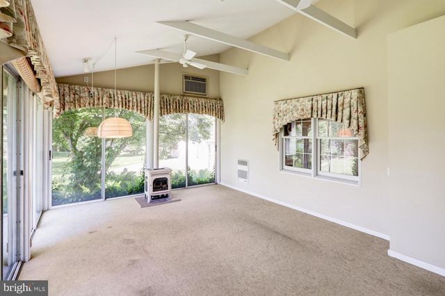 2707 KIMBERLY RD, Lancaster, PA 17603