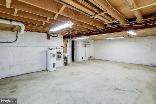 2707 KIMBERLY RD, Lancaster, PA 17603
