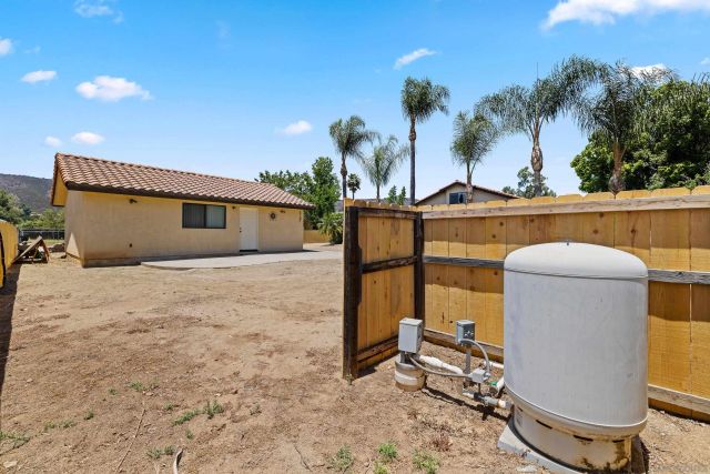 23549 Oriente Way, Ramona, CA 92065