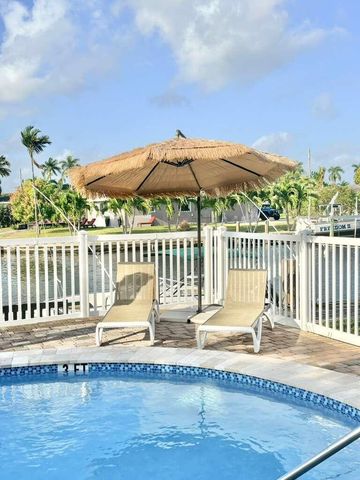 1004 Pine Drive 204, Pompano Beach, FL 33060