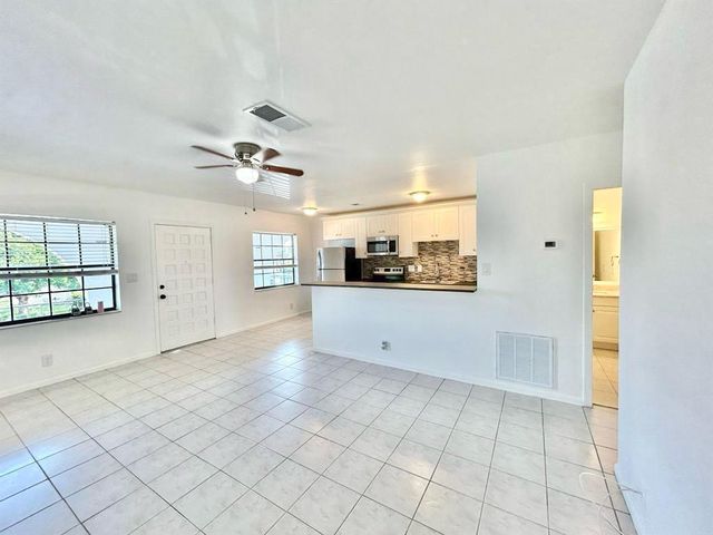 1004 Pine Drive 204, Pompano Beach, FL 33060