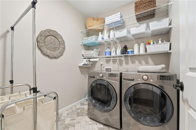 1040 Jordan Lane, Alpharetta, GA 30004