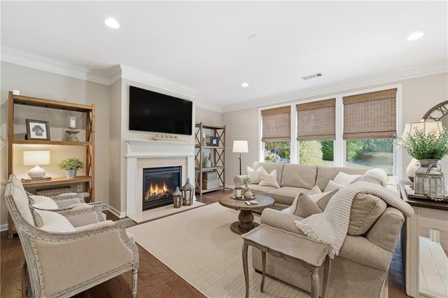 1040 Jordan Lane, Alpharetta, GA 30004