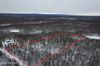 16486 E Barge Drive, Talkeetna, AK 99676