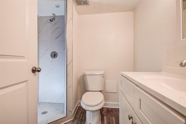 4435 1ST STREET NE 111, St Petersburg, FL 33703