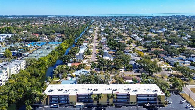 4435 1ST STREET NE 111, St Petersburg, FL 33703