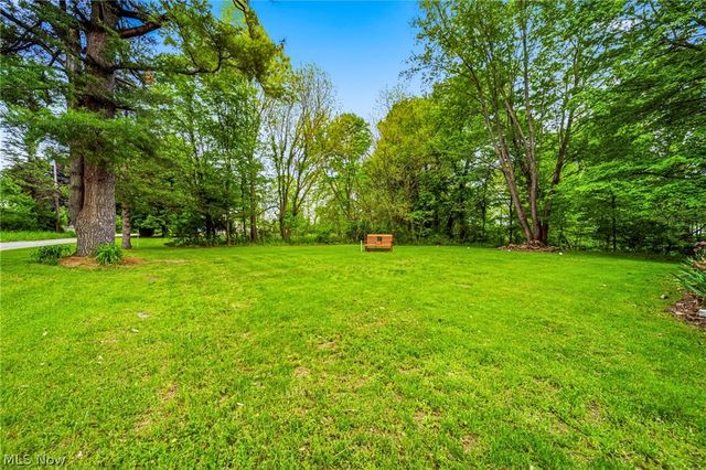 331 Dibble Road, Conneaut, OH 44030