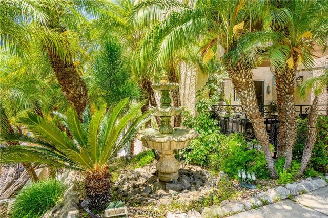 7800 Via Genova, Burbank, CA 91504