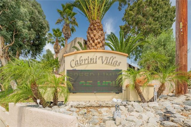7800 Via Genova, Burbank, CA 91504