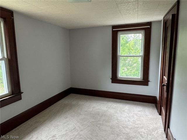 582 Robinette Court, Akron, OH 44310