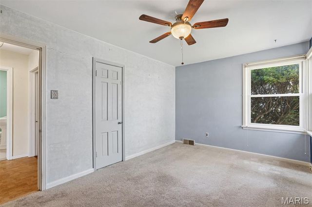 634 Warrenton Drive, St Louis, MO 63122