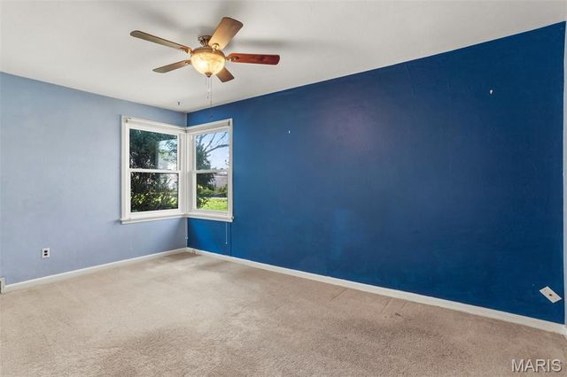 634 Warrenton Drive, St Louis, MO 63122