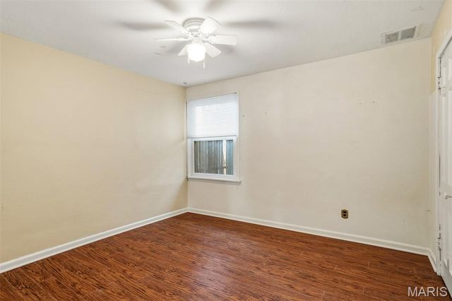 634 Warrenton Drive, St Louis, MO 63122