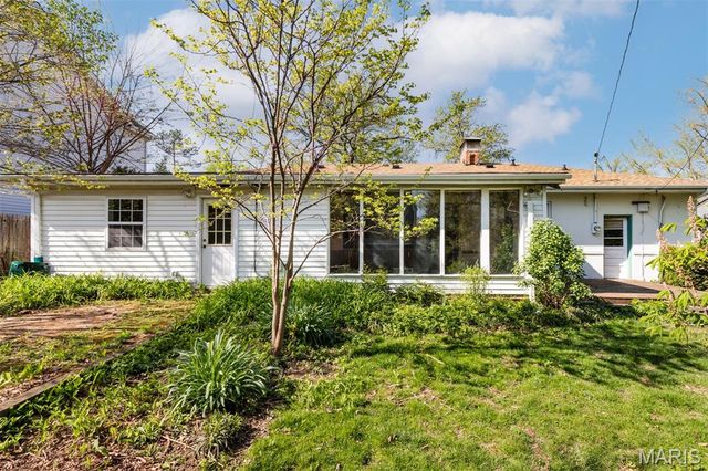 634 Warrenton Drive, St Louis, MO 63122