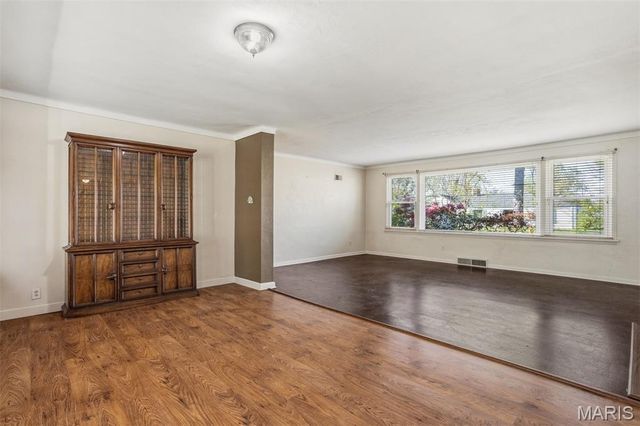 634 Warrenton Drive, St Louis, MO 63122