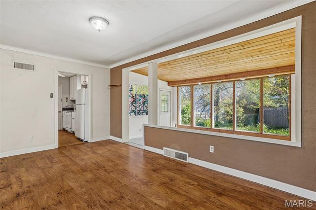 634 Warrenton Drive, St Louis, MO 63122