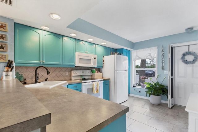 26310 RAMPART BOULEVARD D504, Punta Gorda, FL 33983