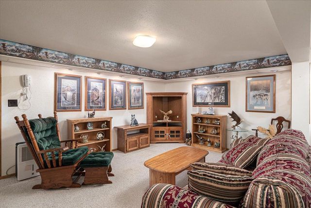 1003 Elm STREET S, La Crescent, MN 55947