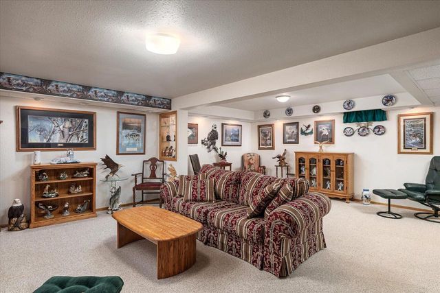 1003 Elm STREET S, La Crescent, MN 55947