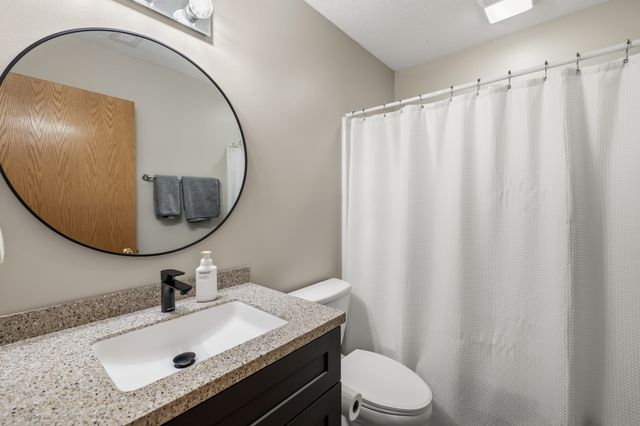 2501 SW 35th Street, Ankeny, IA 50023