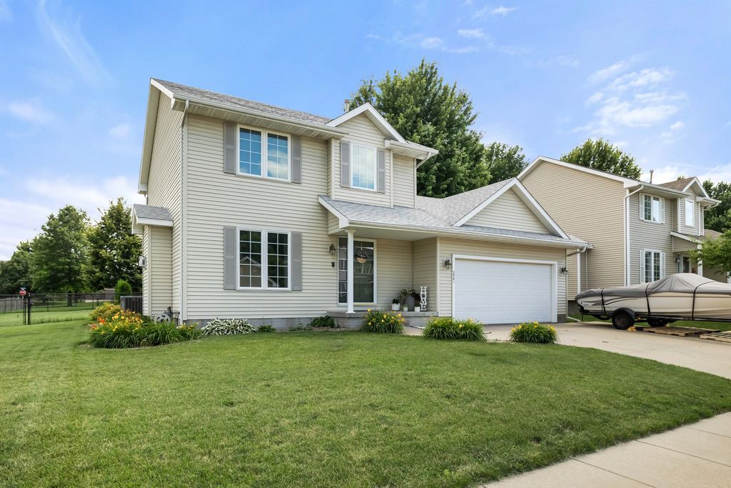 2501 SW 35th Street, Ankeny, IA 50023