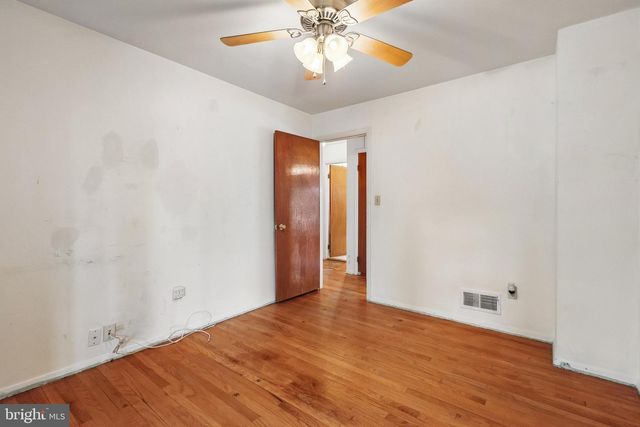7302 POWHATAN ST, Lanham, MD 20706
